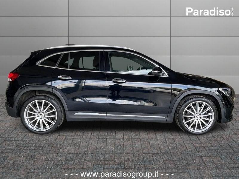 Mercedes-Benz GLA 200d PREMIUM - 4MATIC | 150CV - 2022 | DIESEL