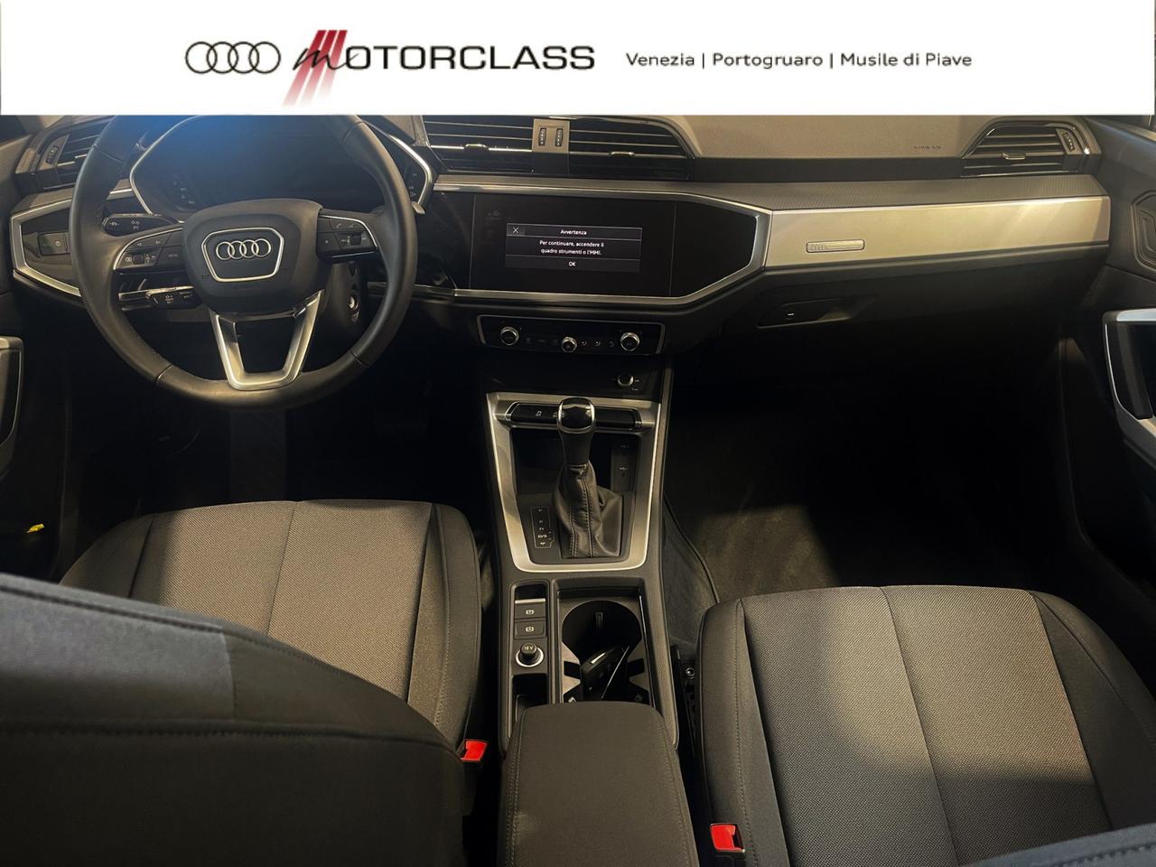 Audi Q3 35 2.0 tdi business advanced s tronic