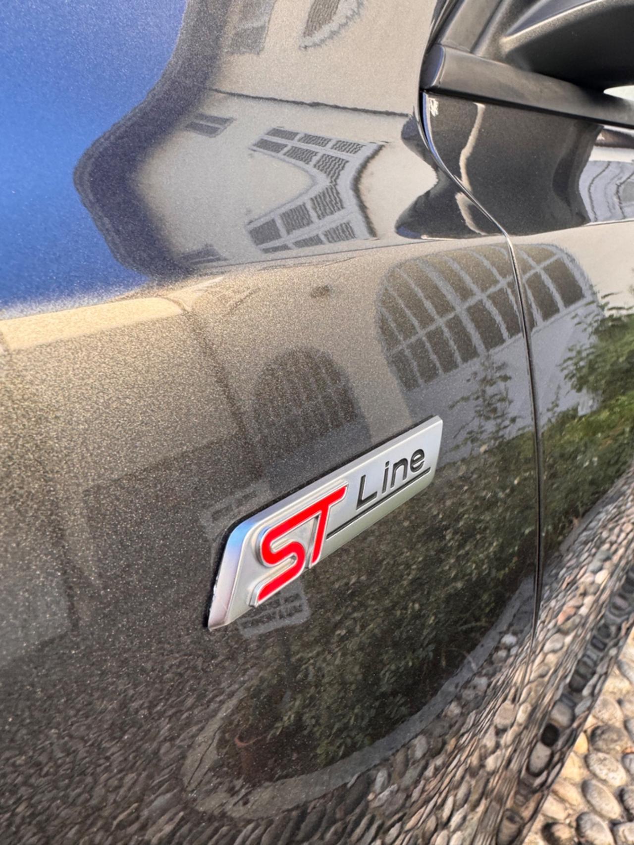 Ford Focus 1.5 EcoBlue 120 CV aut. 5p. ST-Line Design