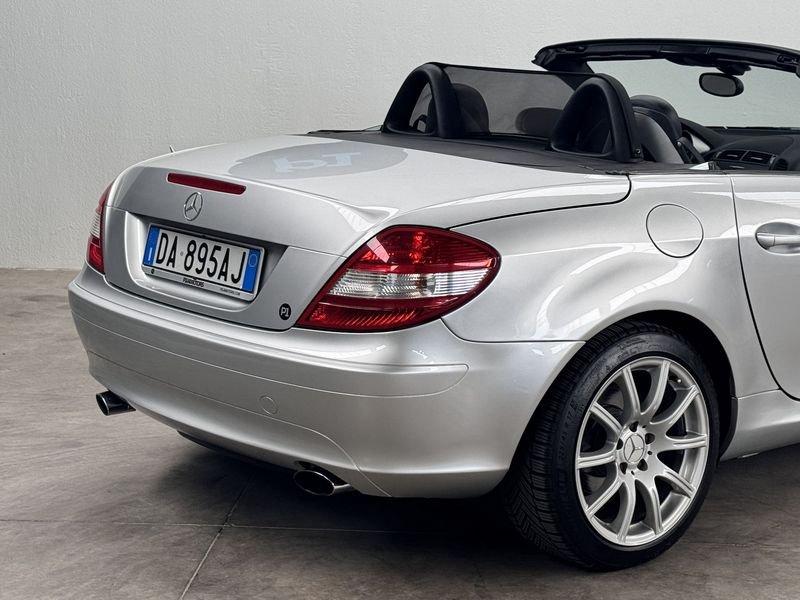 Mercedes-Benz SLK 200 Kompressor cat