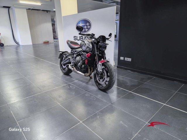 TRIUMPH Trident 660
