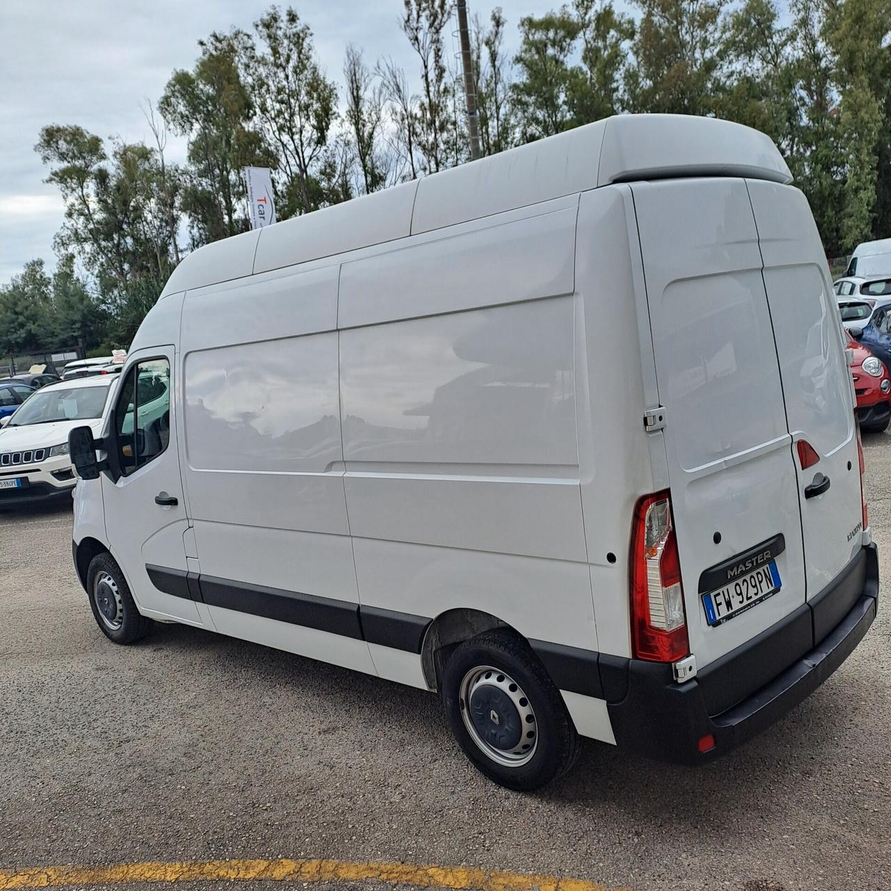 Renault Master 2.3 DCI 130cv PM-TA