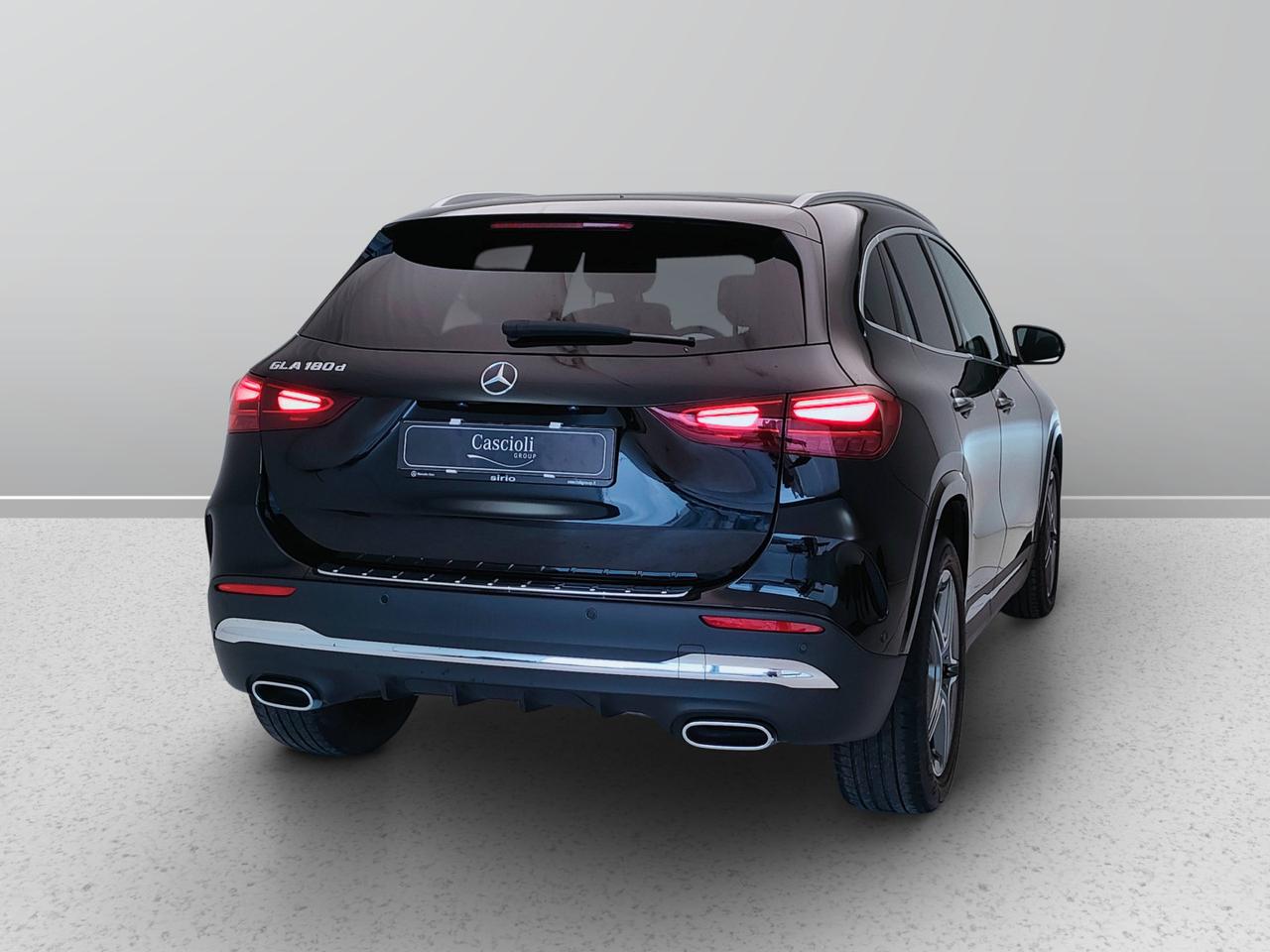 Mercedes-Benz GLA 180 d Automatic
