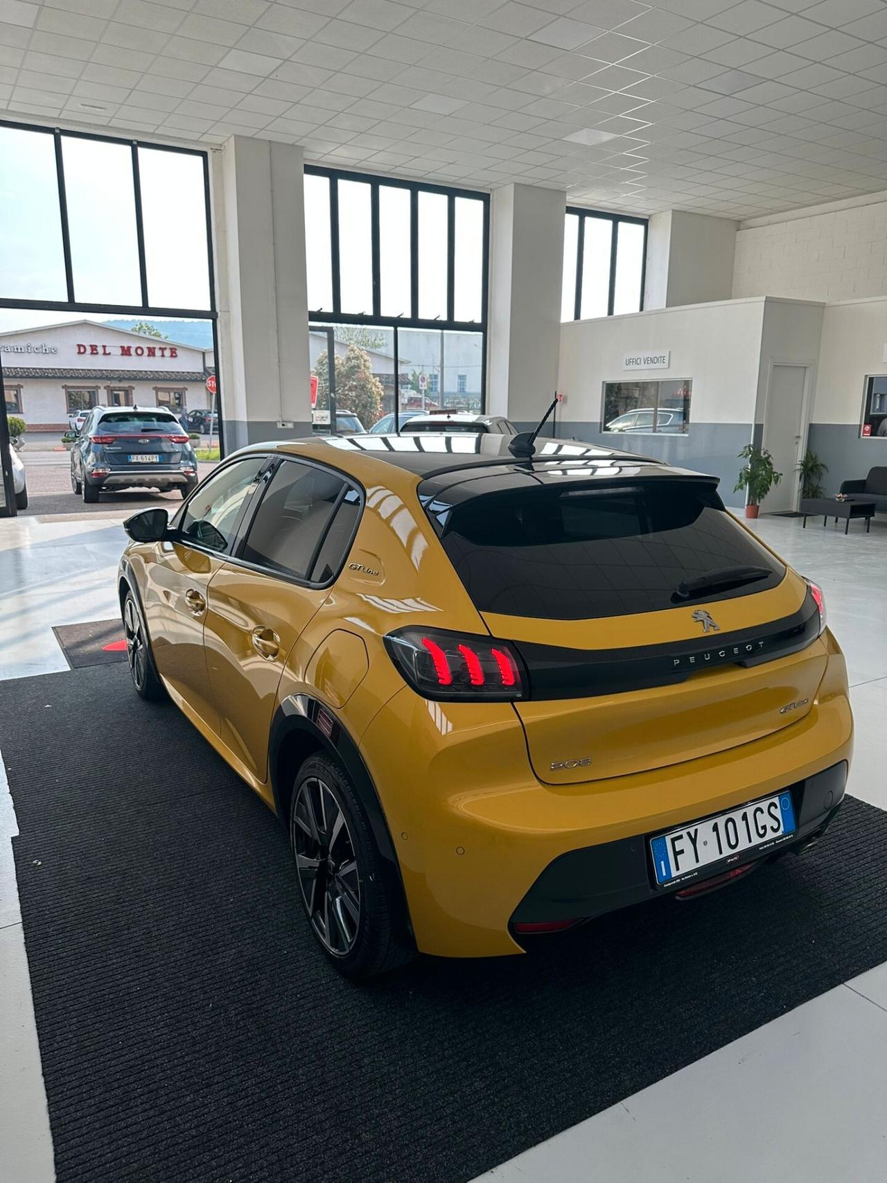 Peugeot 208 PureTech 100 Stop&Start 5 porte GT Line