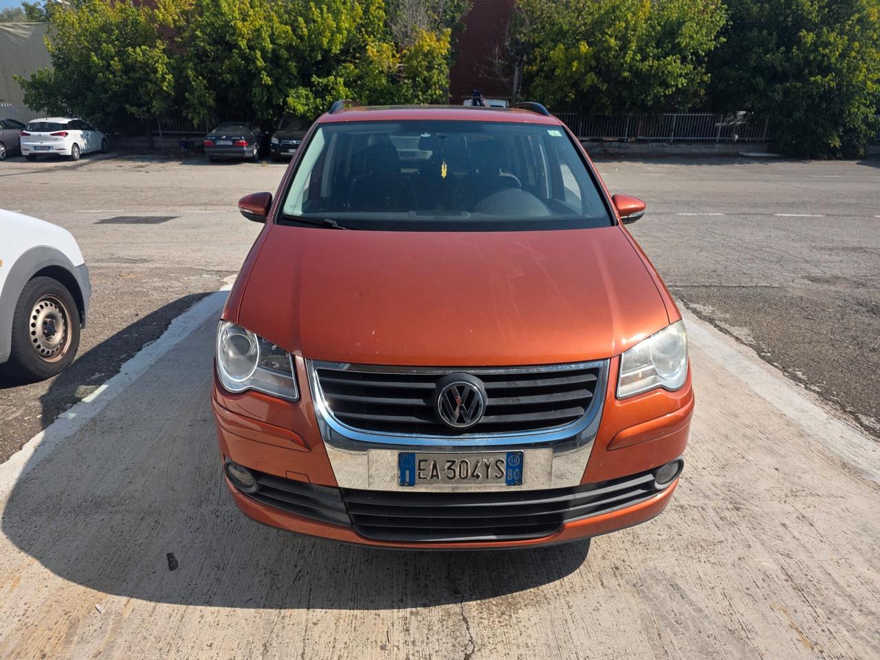 Volkswagen Touran 1.4 cc 150CV Automatico dsg