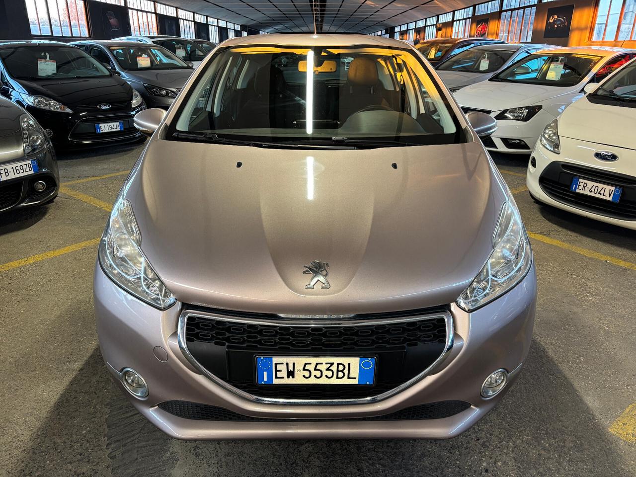 Peugeot 208 1.2 PureTech 82CV Allure NEOPATENTATO