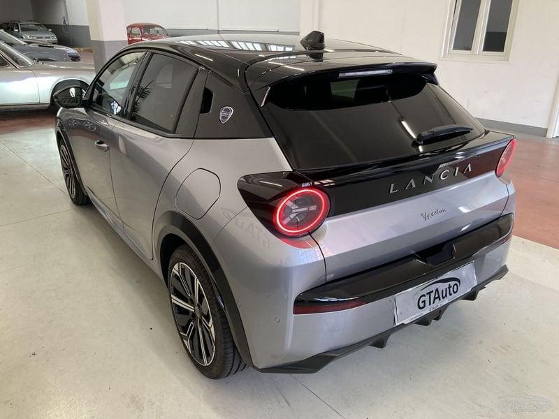 Lancia Ypsilon Ypsilon Hybrid e-DCT