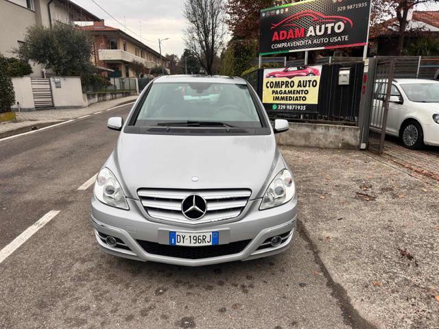 MERCEDES-BENZ B 180 BlueEFFICIENCY Sport