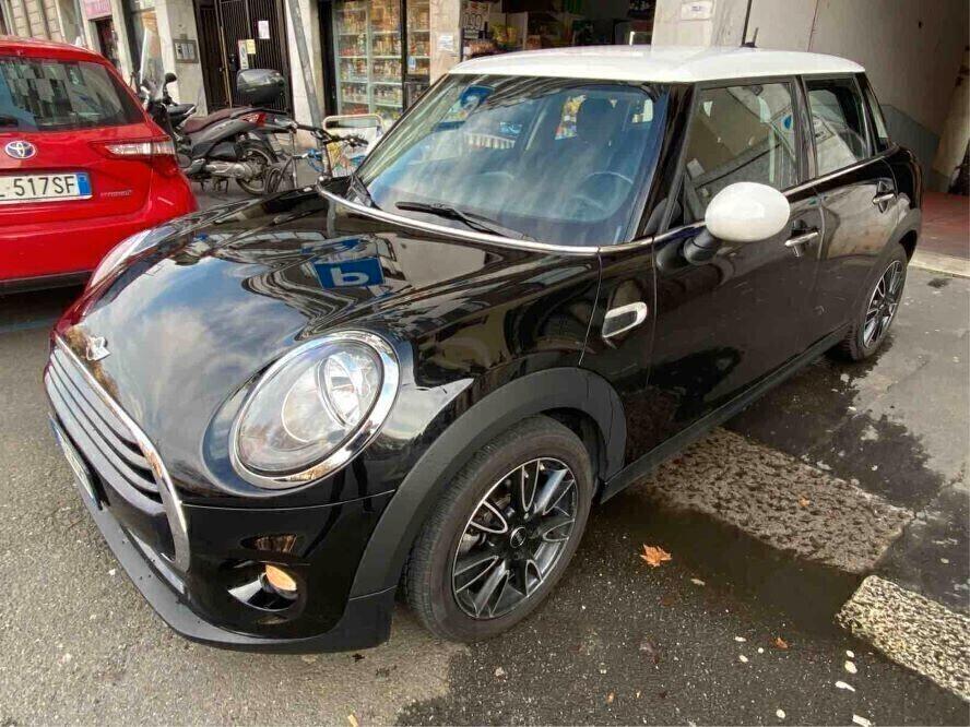 Mini 1.5 Cooper Hype automatica navigatore 5 PORTE