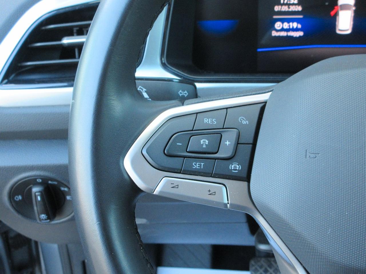 Volkswagen T-Roc 1.0 tsi Life 110cv