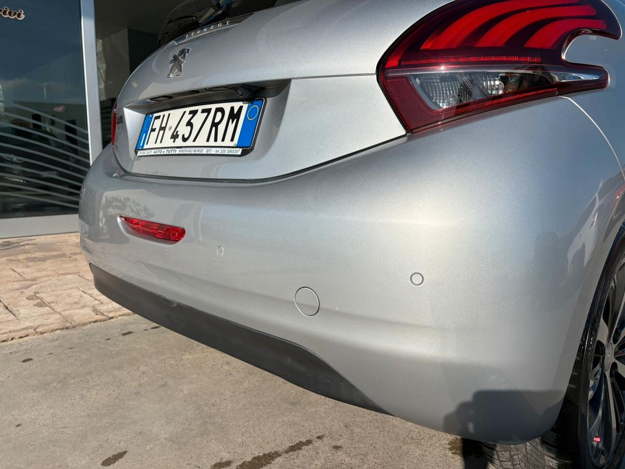 Peugeot 208 BlueHDi 75 5 porte Allure