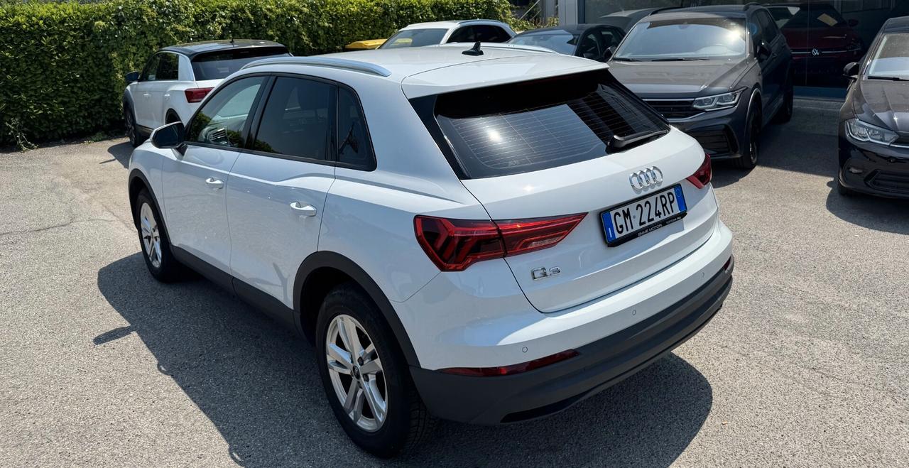 Audi Q3 35 1.5 TFSi 150CV S Tronic / NO VINCOLI /