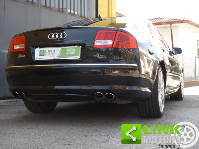 AUDI S8 5.2 V10 quattro tiptronic