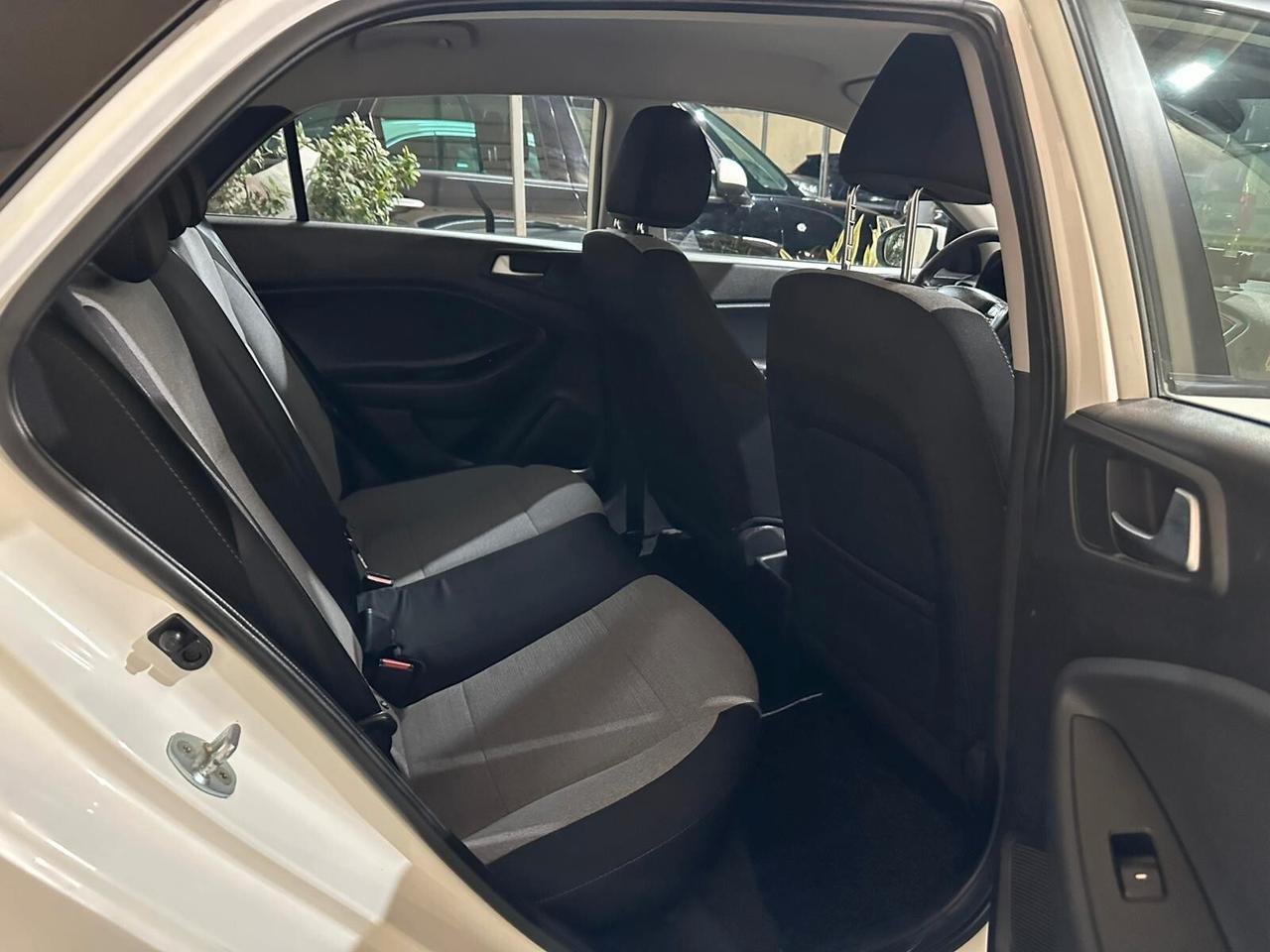Hyundai i20 1.1 CRDi 12V 5 porte Comfort