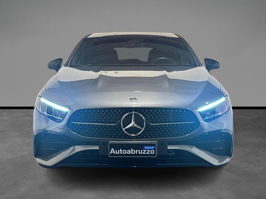 Mercedes Classe A 180 180 D Premium Plus AMG Line 8G-DCT