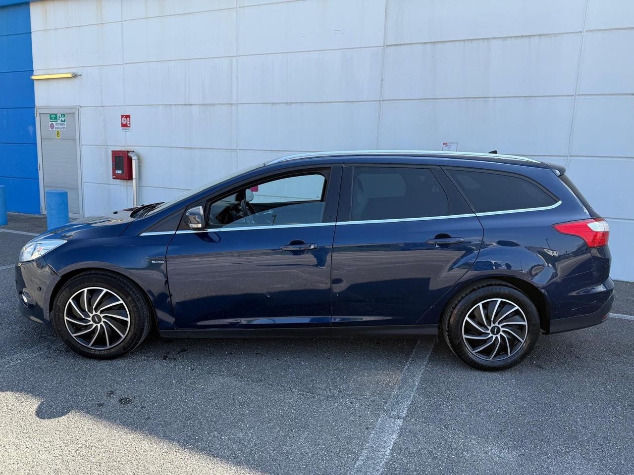 FORD FOCUS 1.6 DIESEL 2012 12 MESI DI GARANZIA