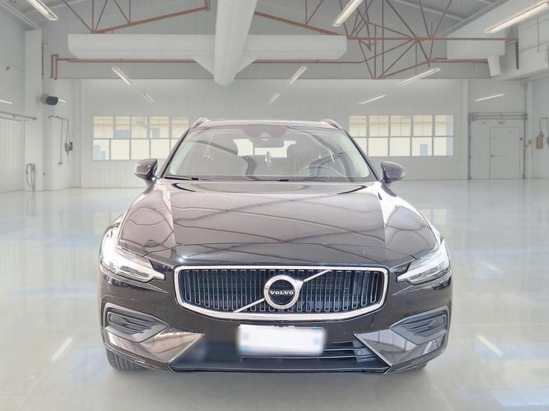VOLVO V60 D3 Momentum Business Autom. WAGON