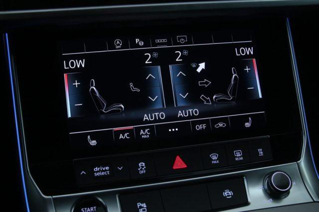 AUDI A6 Avant 40 2.0 TDI quattro ultra S tronic S line edi