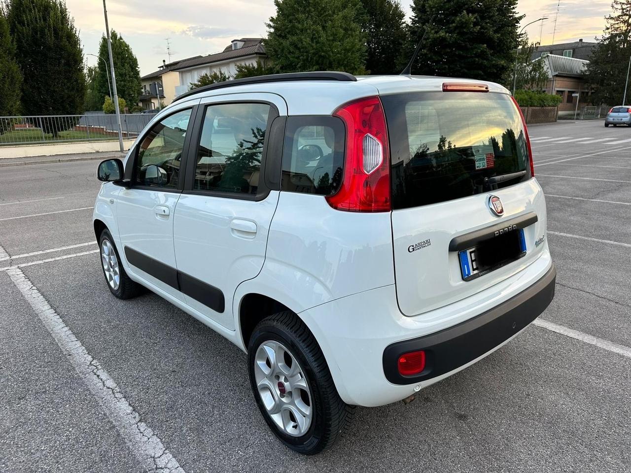 Fiat Panda 0.9 TwinAir Turbo Natural Power Lounge neo pat