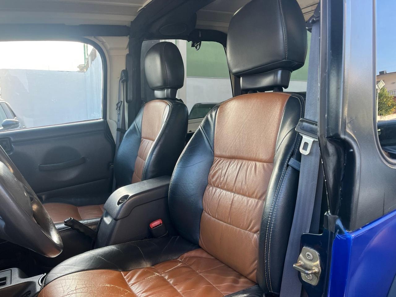 Jeep Wrangler 4.0 cat Sport