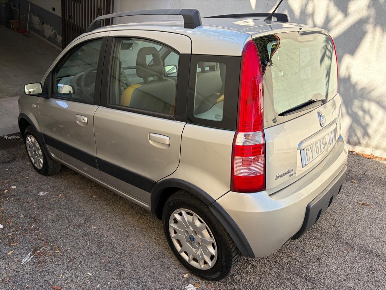 Fiat Panda 1.2 4x4 Climbing solo 115000 km !!!!