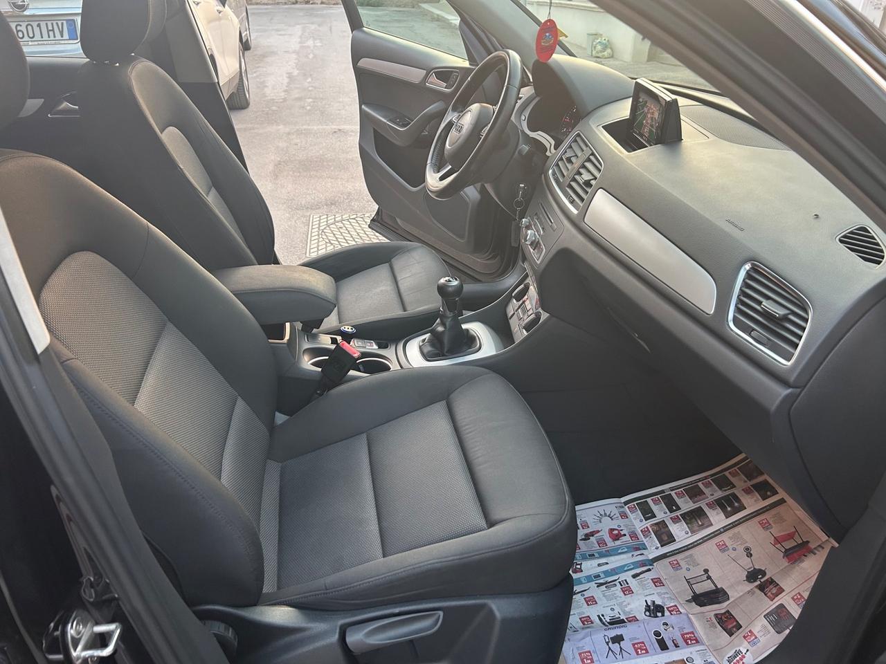 Audi Q3 2.0 TDI 120 CV Sport