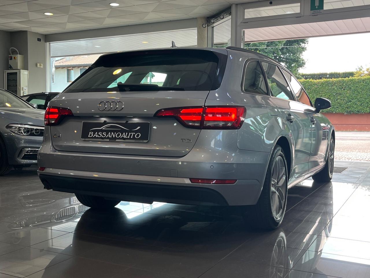 Audi A4 Avant 2.0 tdi Business 150cv s-tronic