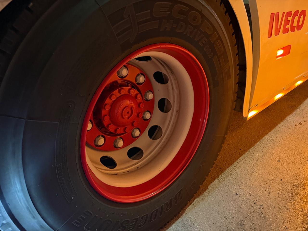 Iveco stralis 500