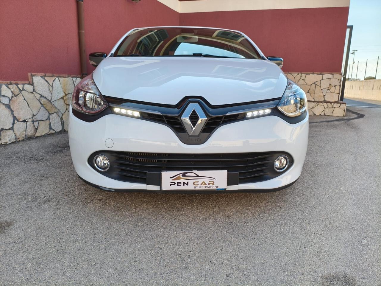 Renault Clio 1.5 dCi 8V 75CV 5 porte Costume National