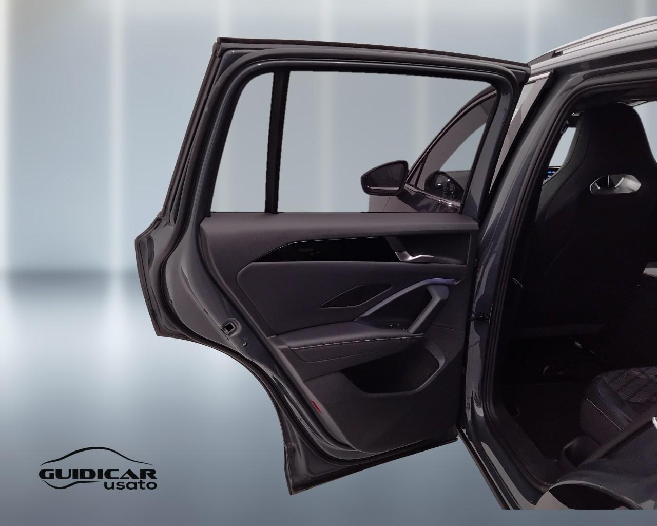 VOLKSWAGEN Tiguan III 2024 - Tiguan 2.0 tdi R-Line 150cv dsg