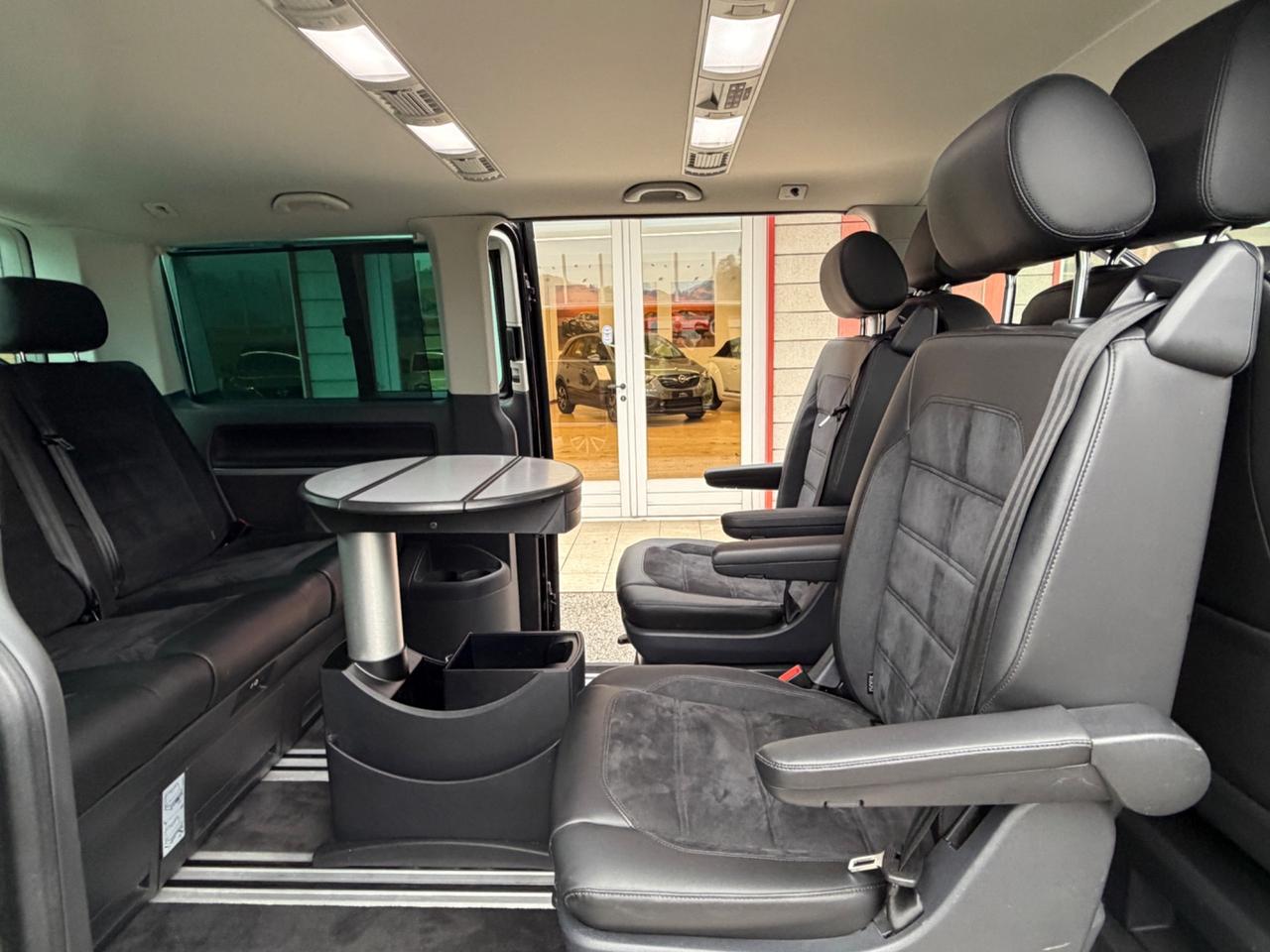 Volkswagen Multivan T6 - DSG 4x4 BULLI FULL