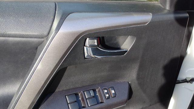 TOYOTA RAV 4 2.0 D-4D 2WD 143cv, versione "Lounge", Garanzia..