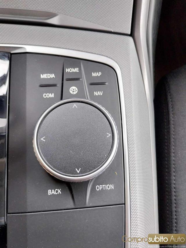 BMW 318 d Touring Luxury