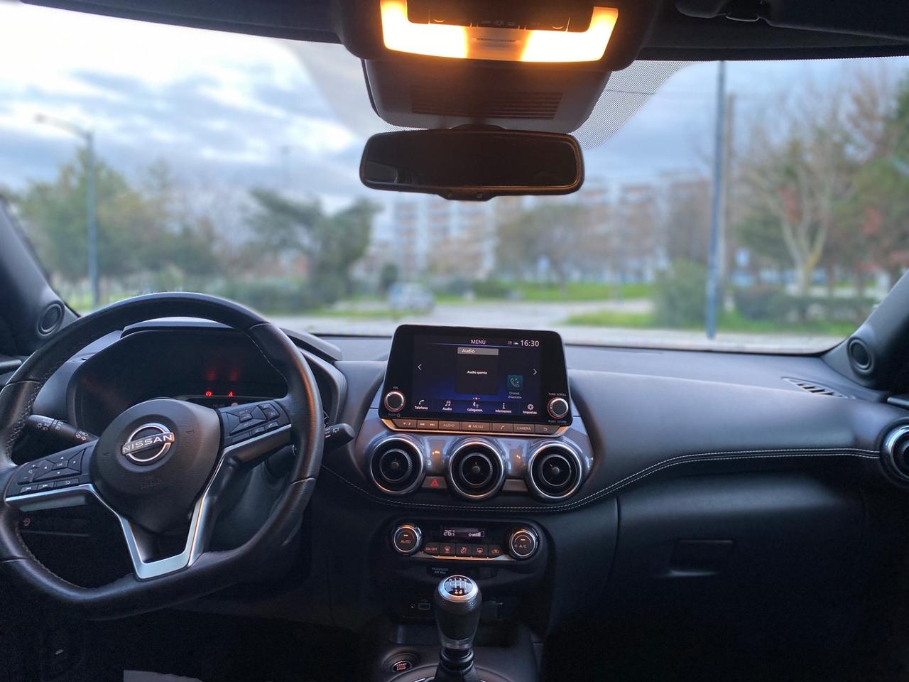 Nissan Juke 1.0 DIG-T 114 CV N-Connecta
