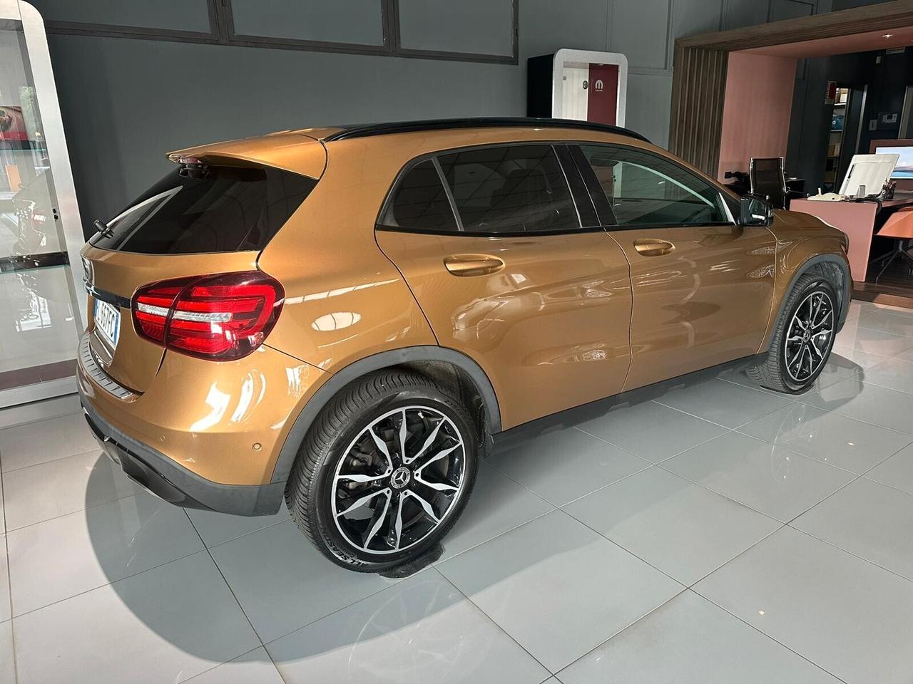 Mercedes-benz GLA 200 d Automatic Premium