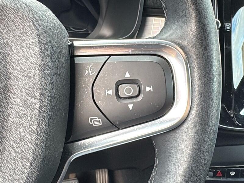 Volvo XC40 XC40 2.0 b3 Core auto