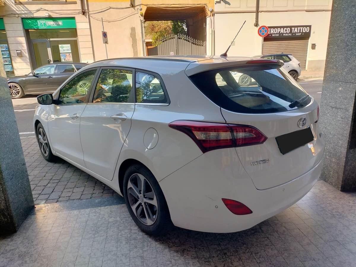 Hyundai i30 1.4 BENZINA EURO 6B