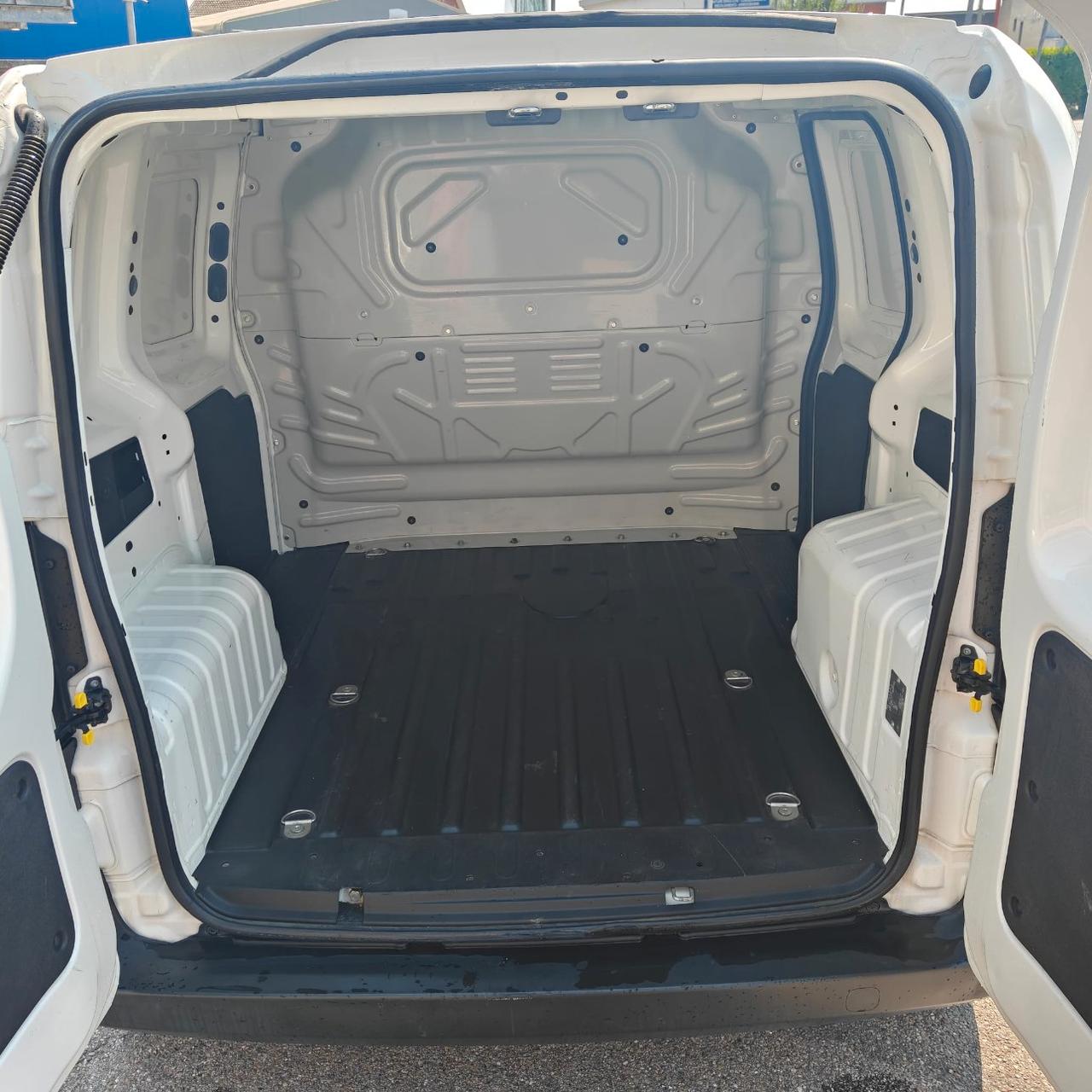 FIAT Fiorino qubo N1 1.3 mjt 16v 75cv SX classe 2