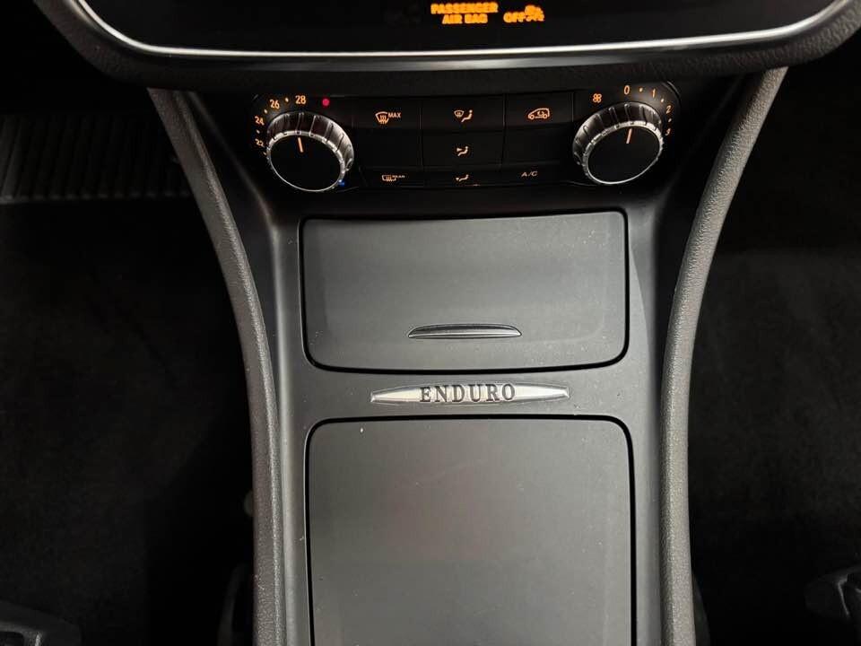 Mercedes-benz GLA 180 d Automatic Enduro 110/CV con TETTO