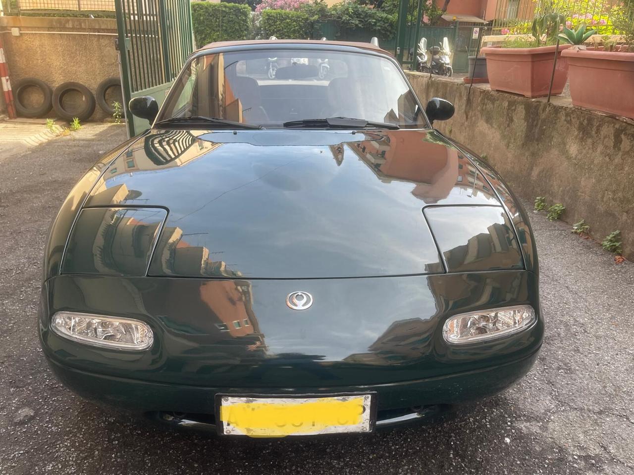 Mazda MX-5 1.6i 16V cat British Green