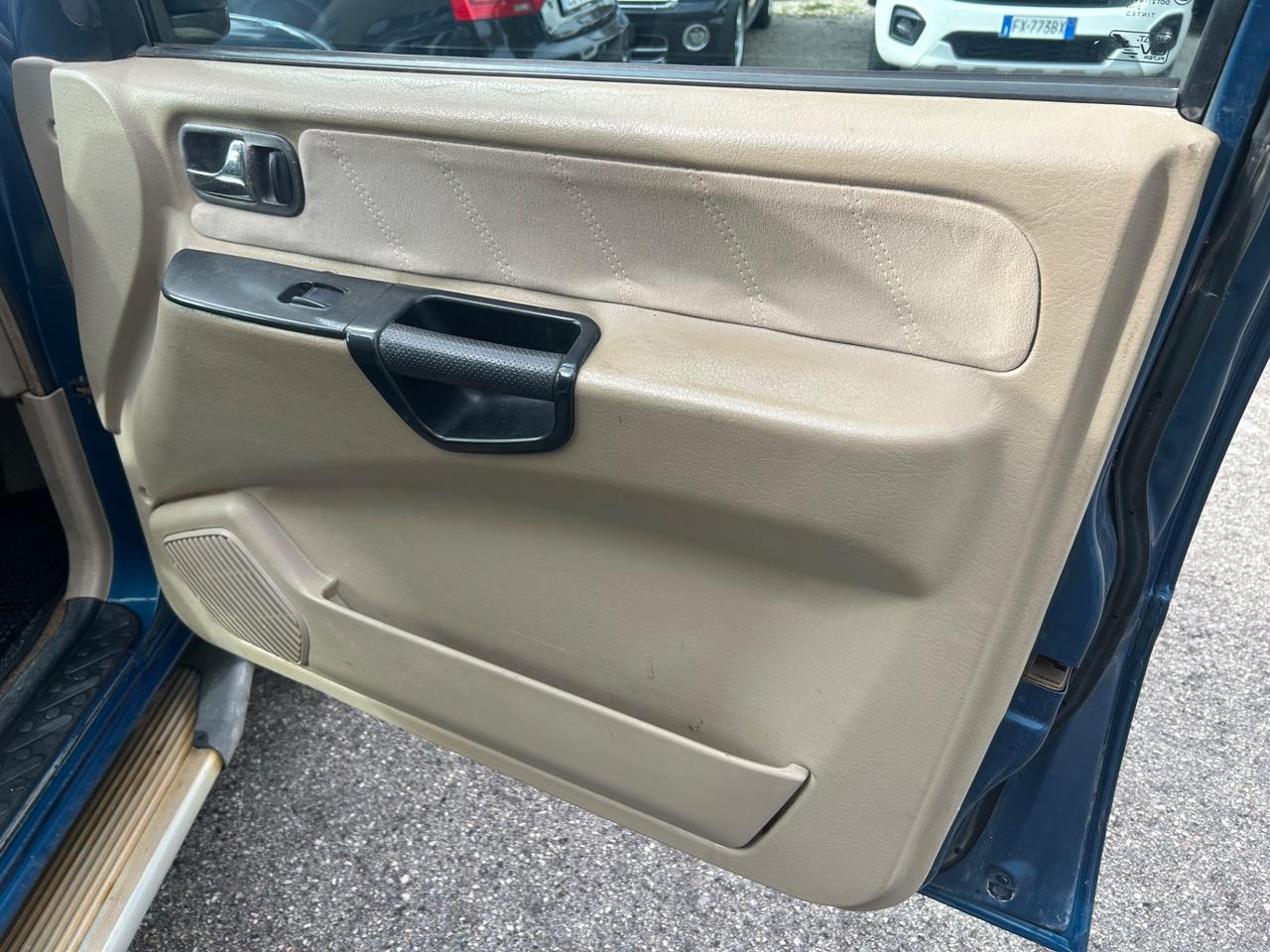 Nissan Terrano II 3.0 DiT 4X4