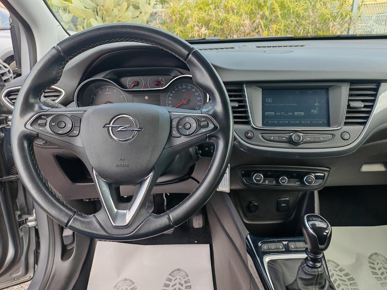 Opel Crossland 1.2benzina 64000km 2022