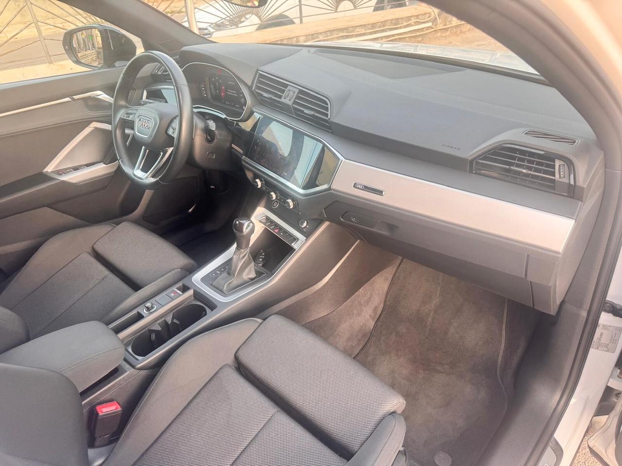 Audi Q3 Sportback 35 TDI S tronic line edition