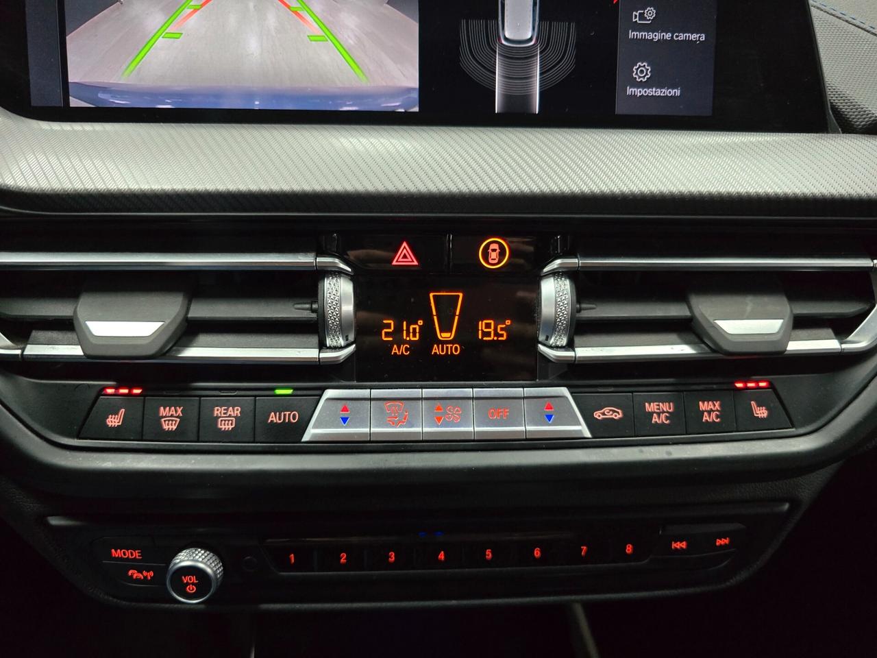 Bmw 118 118d 5p. Msport