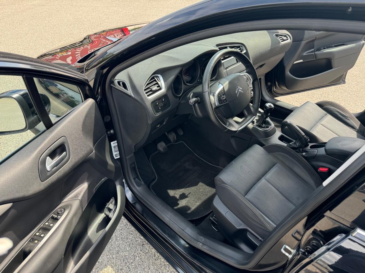 Citroen C4 1.6 VTi 120 Exclusive