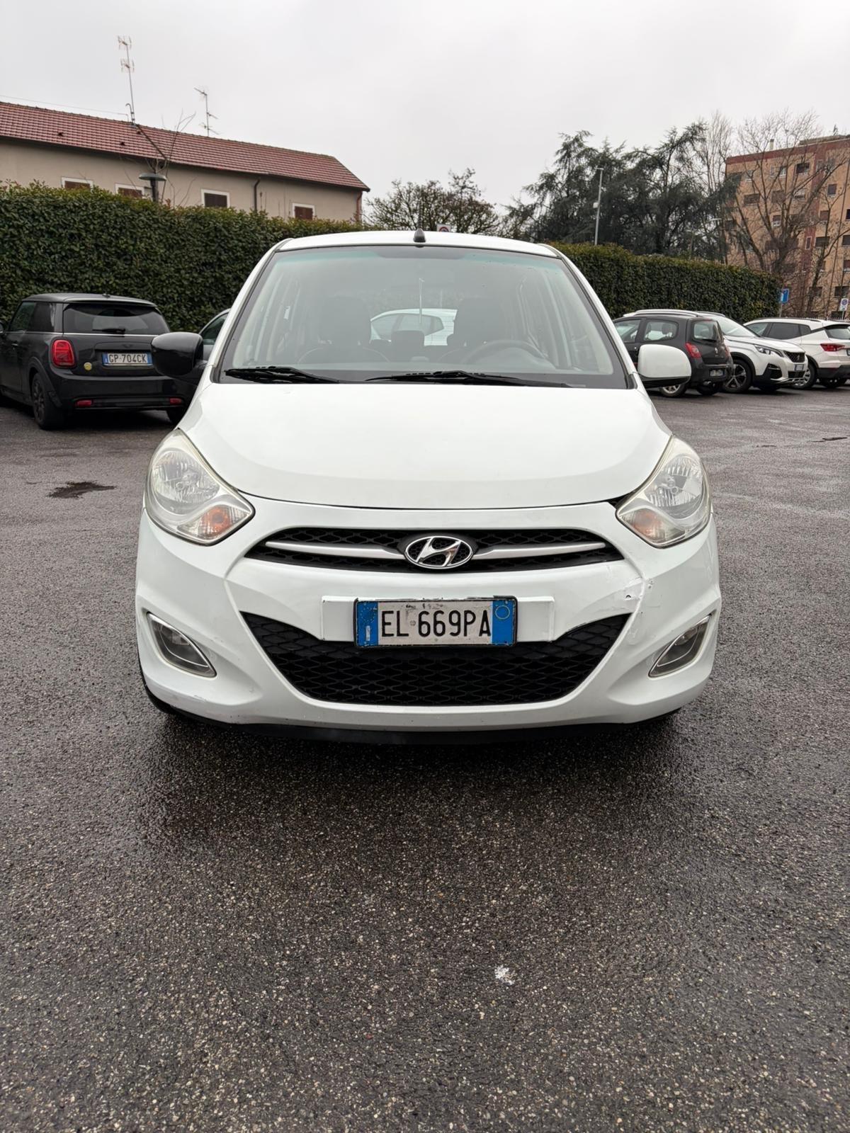 Hyundai i10 1.1 12V Sound Edition