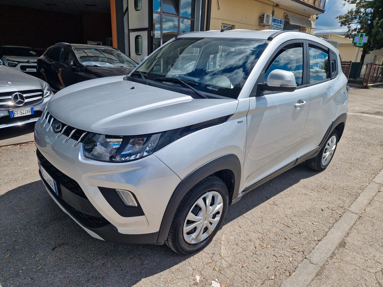 Mahindra KUV100 1.2 VVT M-Bifuel(GPL) K6