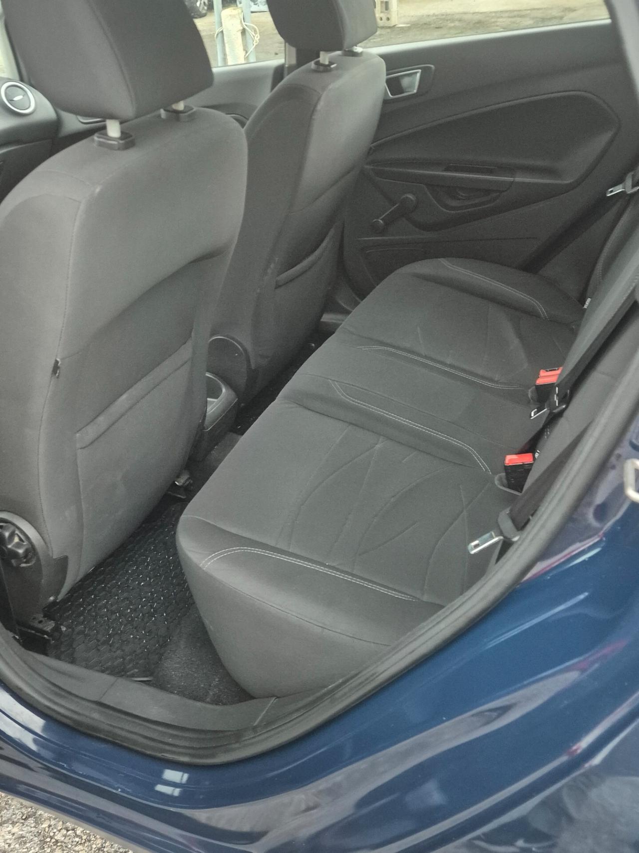 Ford Fiesta 1.4 5 porte Bz.- GPL Business