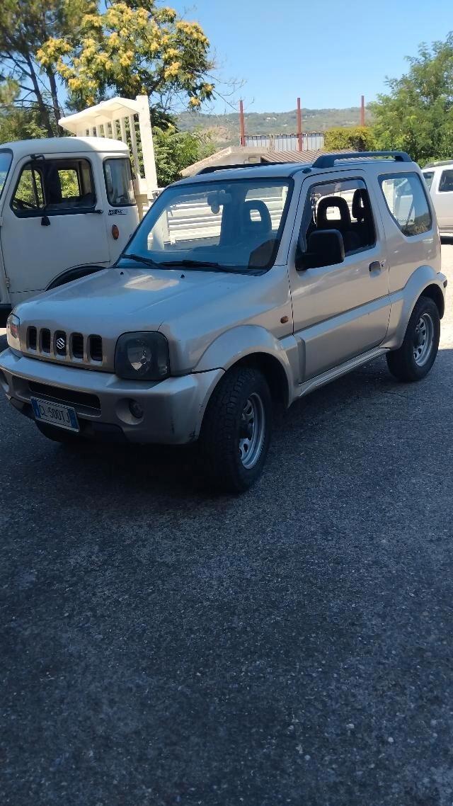 Suzuki Jimny 1.3i 16V cat 4WD JLX