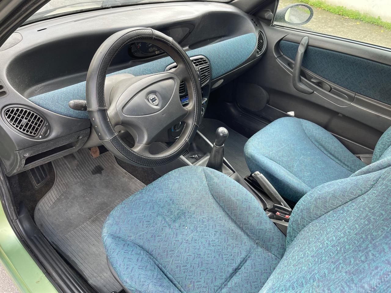 Lancia Y 1.2i cat LS